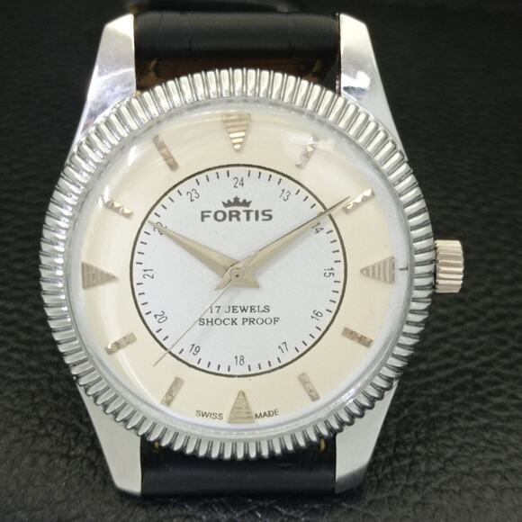 Vintage 1978 Fortis Manual Mens Silver Watch W/Leather Strap & White accents - Picture 4 of 9